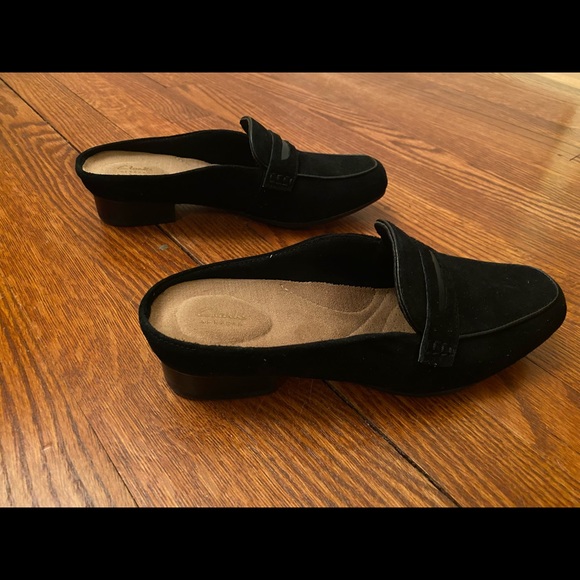 Clark’s Keesha Donna Black Suede Mule. New with Box, Never warn, Smoke free home - Picture 8 of 12
